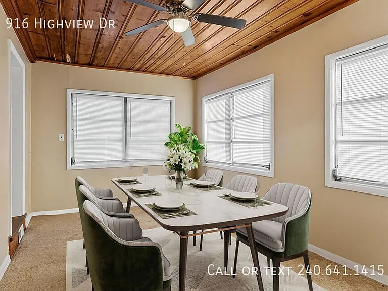 916 Highview Dr — Photo 2