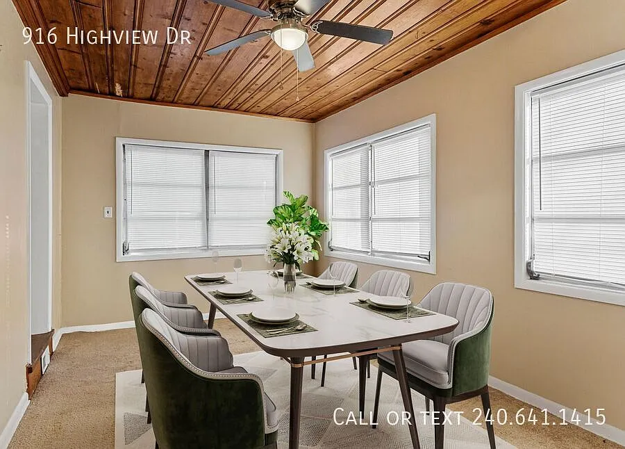 Building Photo - 916 Highview Dr