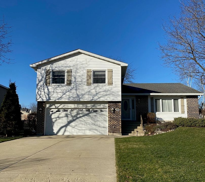 1st image of 264 S Park Place Dr