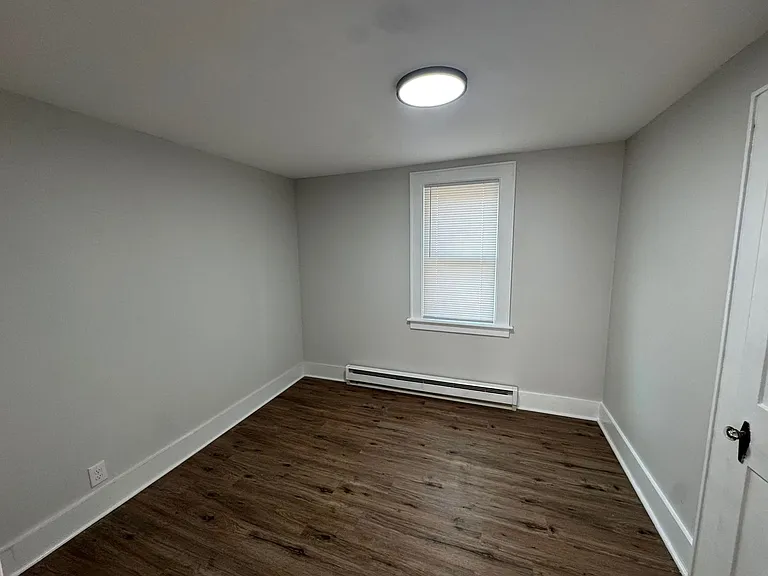 39 Bank St — Photo 13
