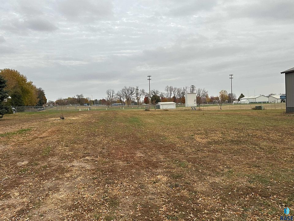 1st image of 601 S Church Ave