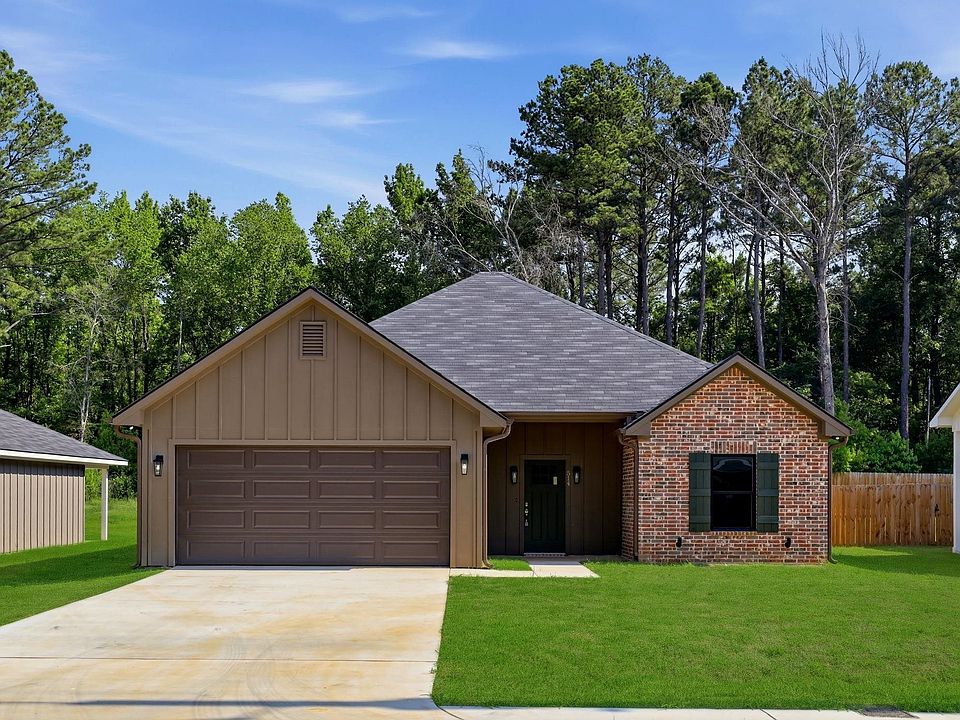 1st image of 514 Ranier Dr