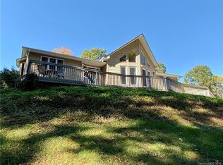 81 Golddigger Dr, Candler, NC 28715