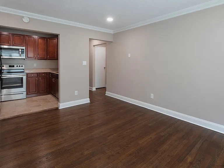 30-34 Moonachie Rd — Photo 14