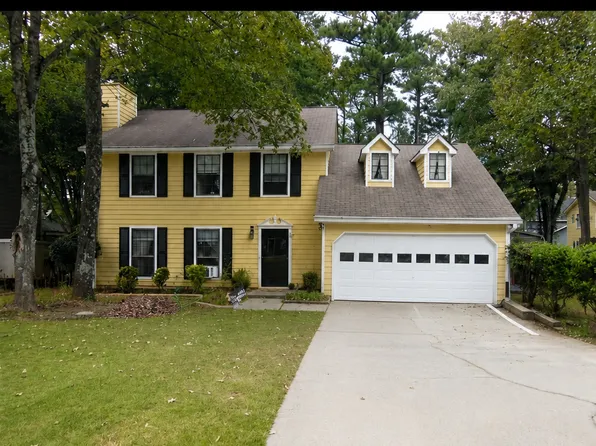 2867 Nuptial Ln, Lawrenceville, GA 30044