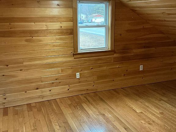 5th image of 165 Wiscasset Rd #3