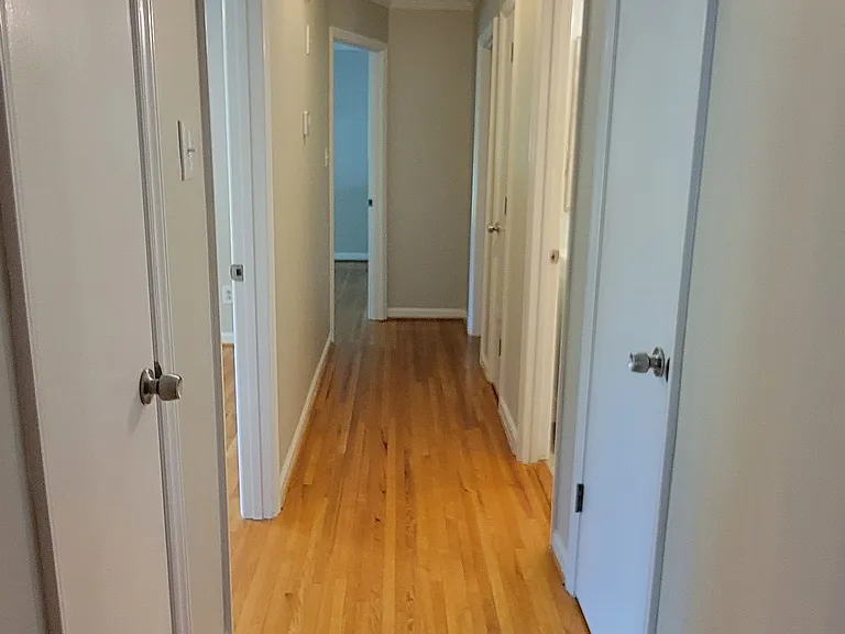 1318 Beechdale Dr — Photo 17