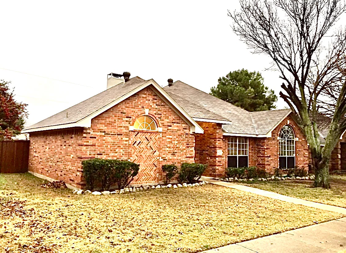 3 bed, 1680 sqft, $2,500 — Photo 1