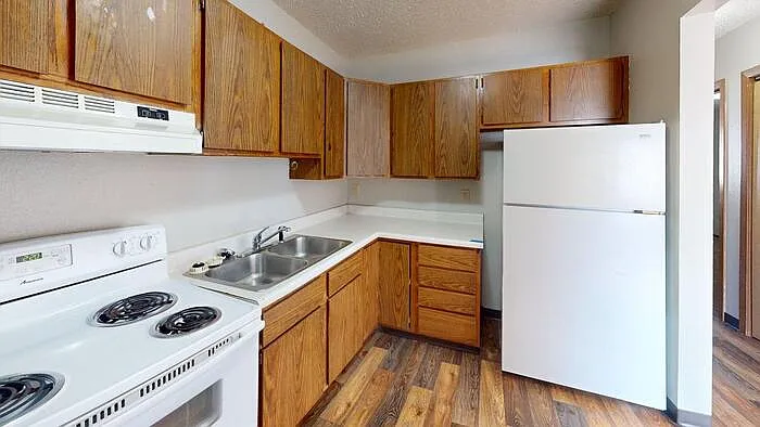 1508 E Thayer Ave #7 — Photo 1