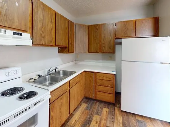 1508 E Thayer Ave #7, Bismarck, ND 58501
