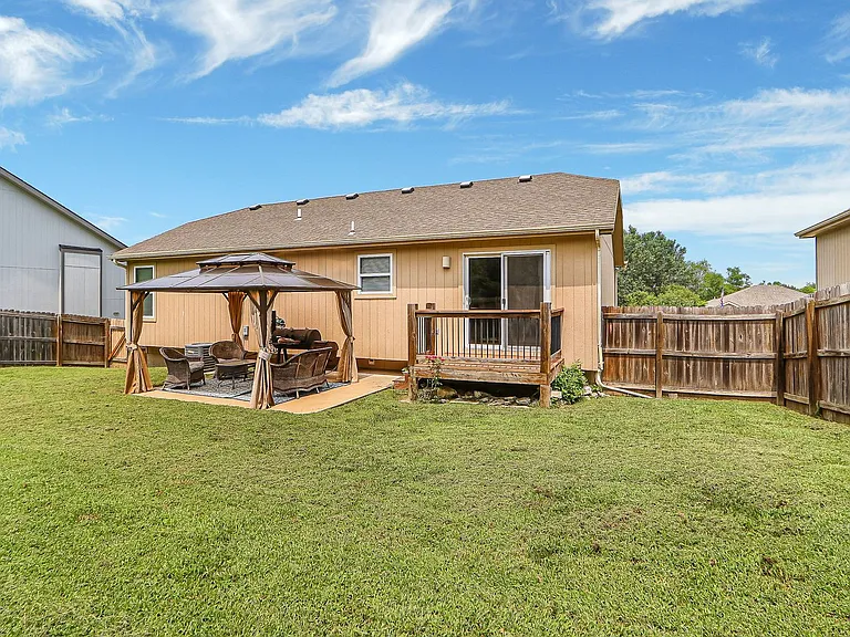 2505 Sawmill Rd — Photo 35
