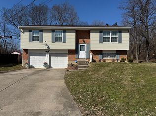 9978 Greenriver Dr, Cincinnati, OH 45231