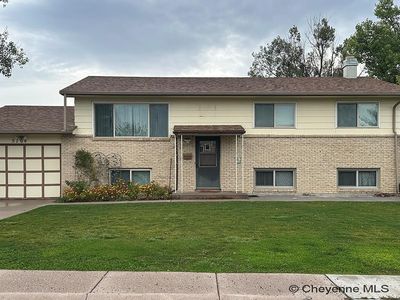 5104 Windmill Rd, Cheyenne, WY, 82009