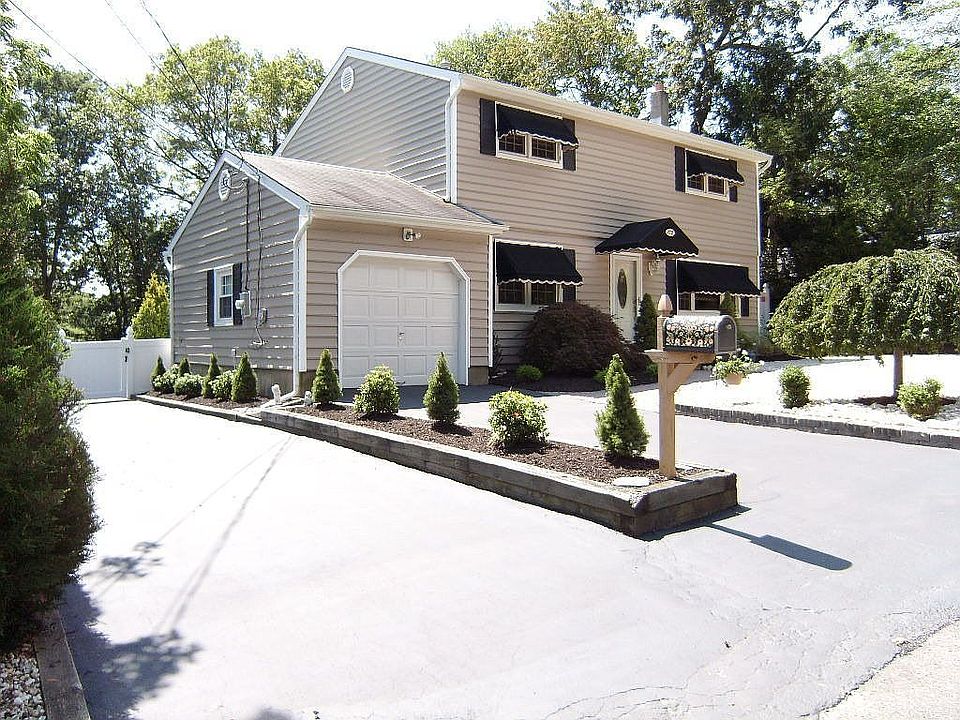 272 22nd Ave,Brick,NJ