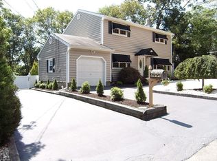 272 22nd Ave, Brick, NJ 08724