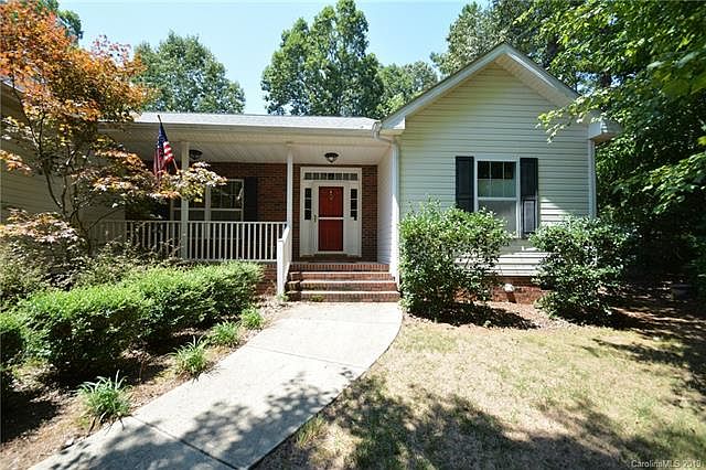 1st image of 4861 Laurel Lee Ct