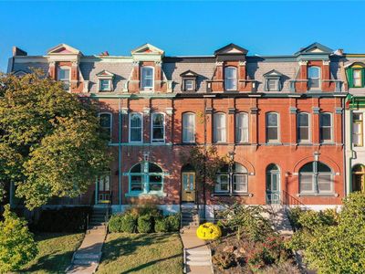 2753 Russell Blvd, Saint Louis, MO, 63104