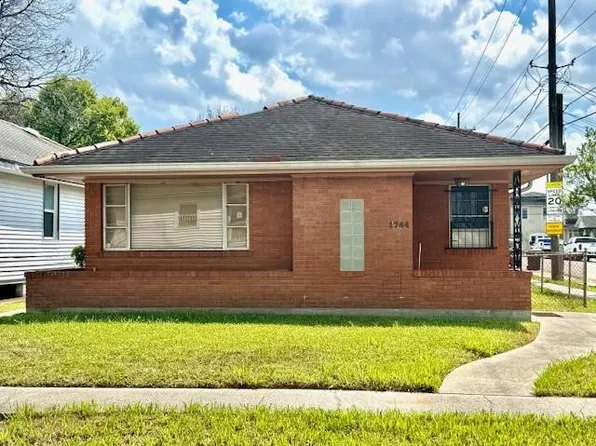 1744 Duels St, New Orleans, LA 70119