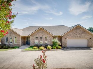 1052 Allandale Cir, Kingsport, TN 37660