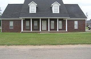 1st image of 2815 Ami Ave