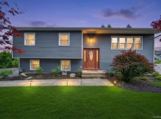 136 Snow Bunting Court, Montgomery, NY 12549
