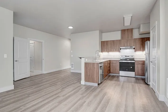 River Ridge Apartments — Photo 7