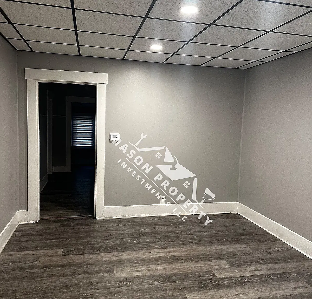 1102 Madison St — Photo 4