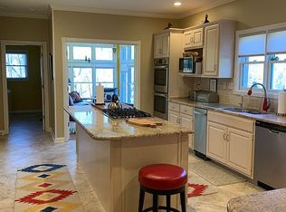 4131 Alameda Close, Paducah, KY 42001