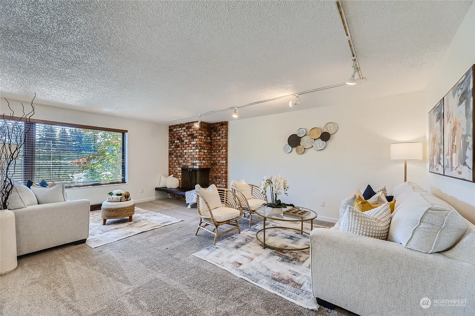 5915 Highway Place #204 photo 1