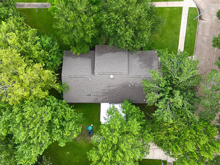 5911 Dawnridge Dr — Photo 9