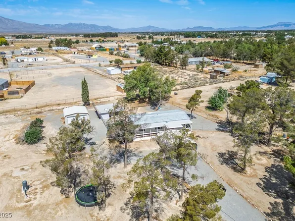 7960 Quarter Horse Ave, Pahrump, NV 89061