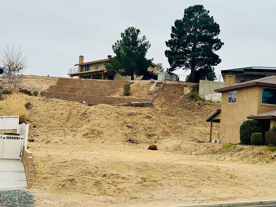 2nd image of 18005 Vista Point Dr #243