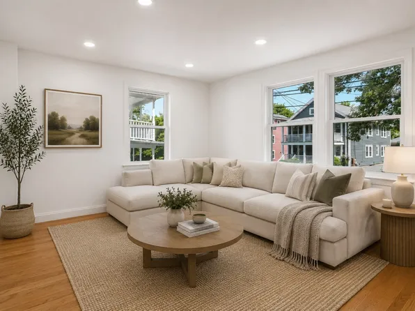 29 Coleman Rd #A, Arlington, MA 02476