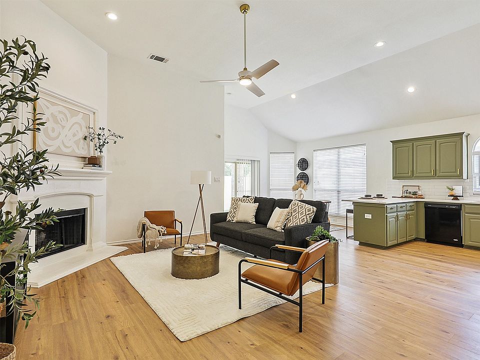 1st image of 6749 Friendsway Dr