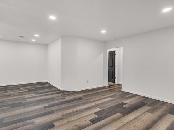 955 S Leroy St #6