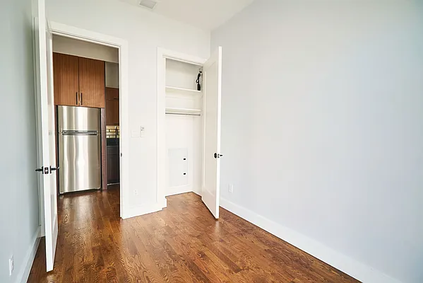 Rented by Lodger Corp | media 7