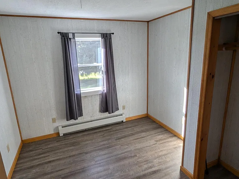 1518 Border Rd — Photo 10