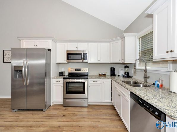 huntsville-alabama-92152030 picture