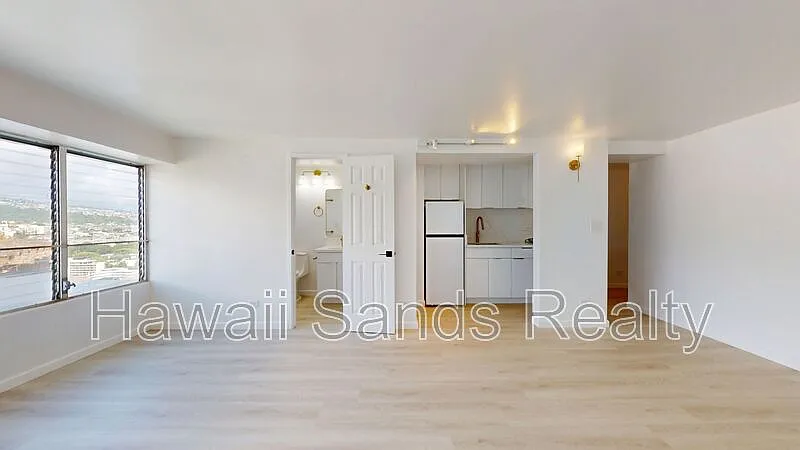 Studio, 1.0 bath, 400 sqft, $2,000 — Photo 4