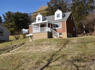 728 Darlington Rd, Carnegie, PA 15106