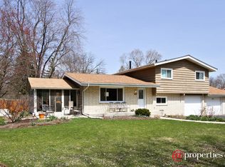 822 Dublin Dr, Mundelein, IL 60060
