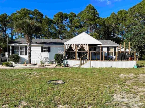 2236 El Dorado Ct, Navarre, FL 32566