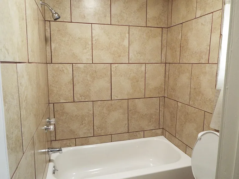2519 Hicks Ave #2 — Photo 25