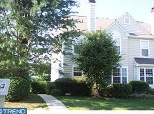 210 Harbour Rdg, Downingtown, PA 19335
