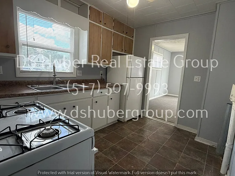 710 Cawood St — Photo 9
