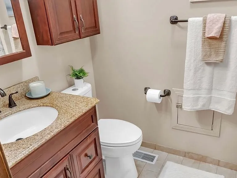 110 S Pine Cone Ct — Photo 5