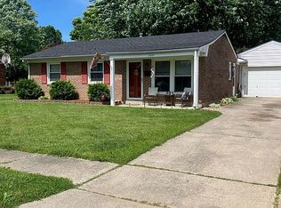 11012 Torrington Rd, Louisville, KY 40272