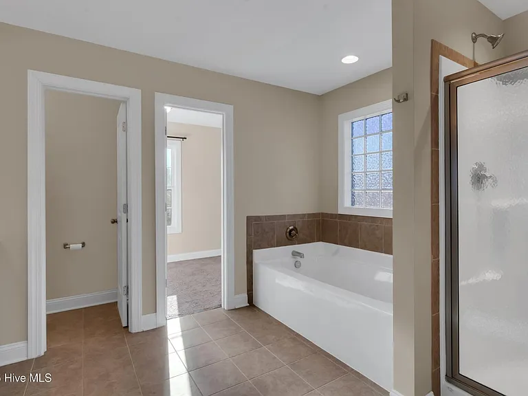 109 Rosegarten Ct — Photo 17