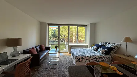 1510 Lexington Avenue, #3R