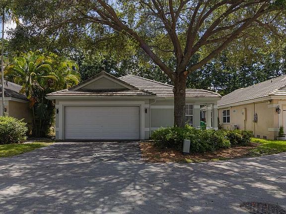 2nd image of 2848 Chapel Hill Ct
